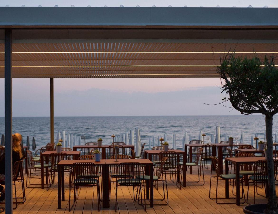 Hotel Royal Paestum Exterior photo