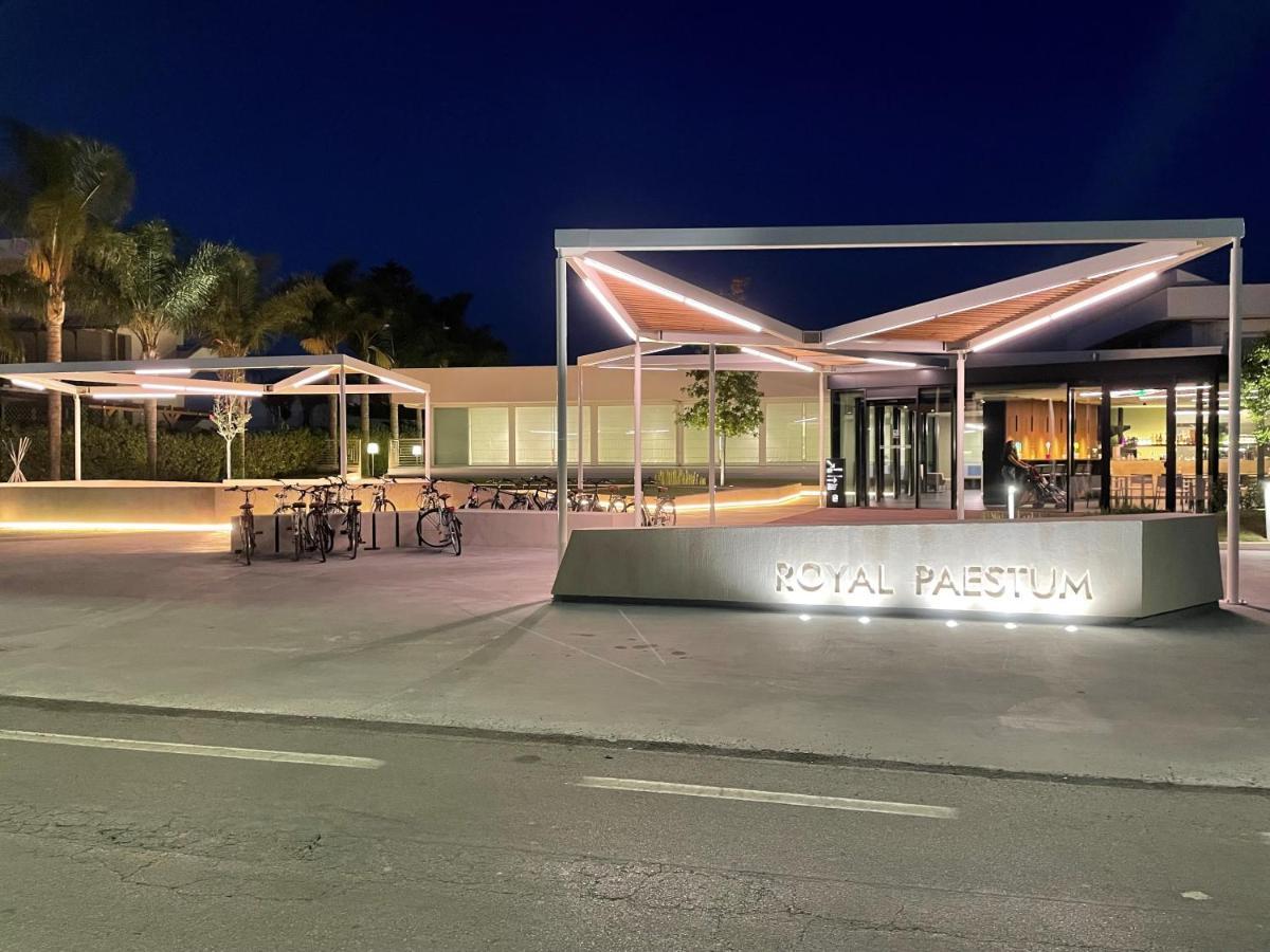 Hotel Royal Paestum Exterior photo
