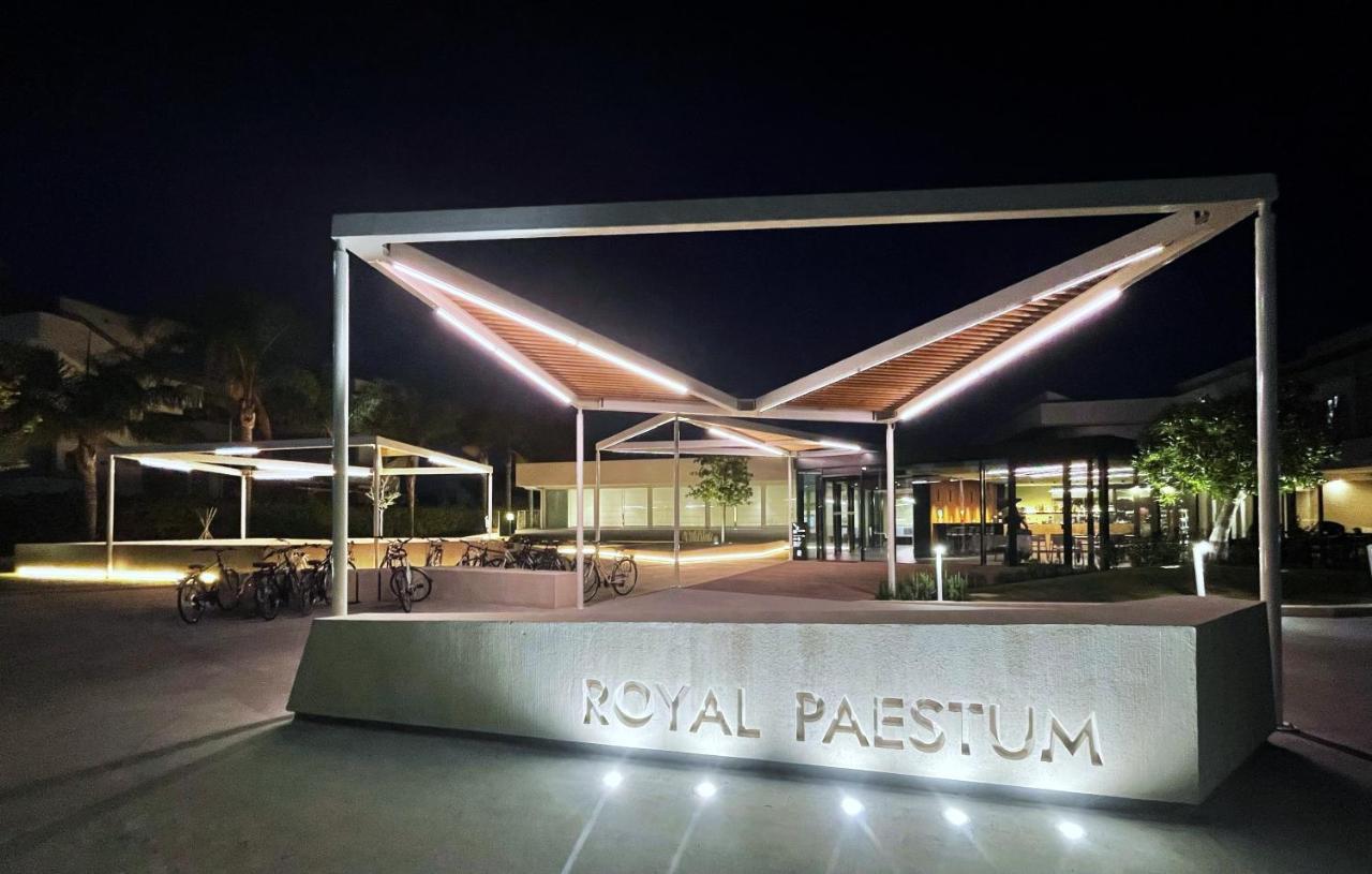 Hotel Royal Paestum Exterior photo