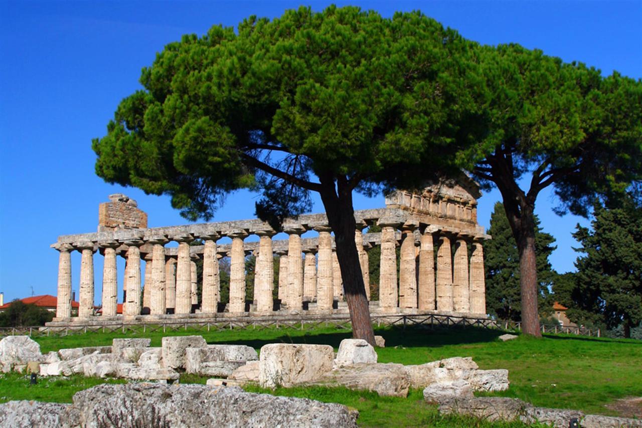 Hotel Royal Paestum Exterior photo