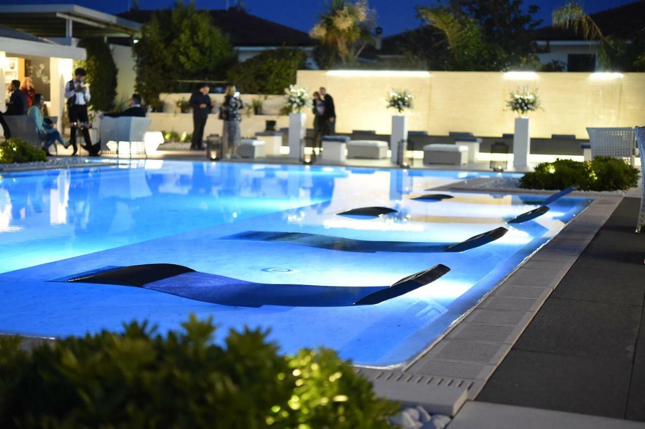 Hotel Royal Paestum Exterior photo